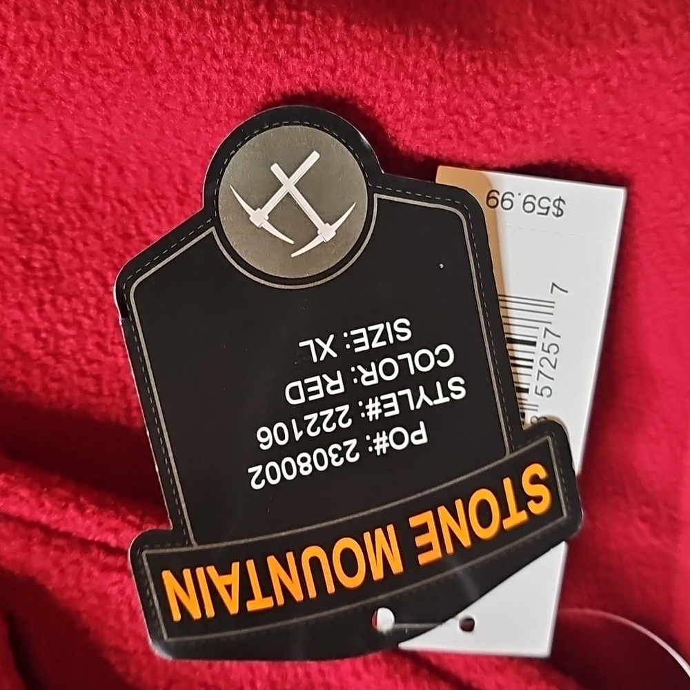 Stone Mountain Fleece Pullover - Picture 2 of 5